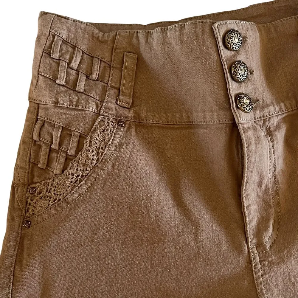 Top Women Khaki High-Waisted Pants No Pockets Size 11 Stretch fabric Casual wear